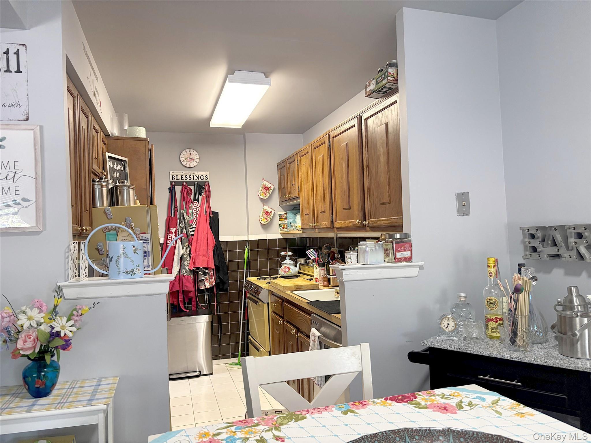 Coop 232nd  Bronx, NY 10463, MLS-900210-7