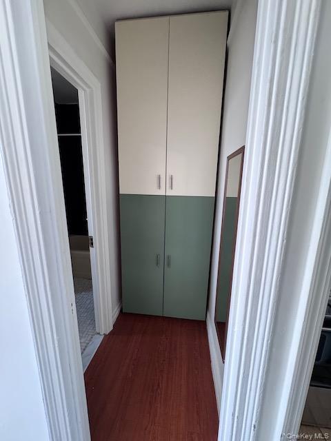 Apartment 81  Queens, NY 11372, MLS-900219-8