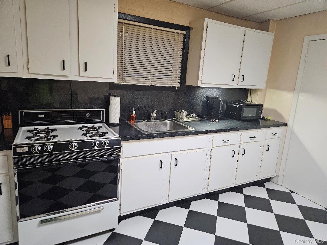 Single Family 90th  Queens, NY 11416, MLS-900253-6