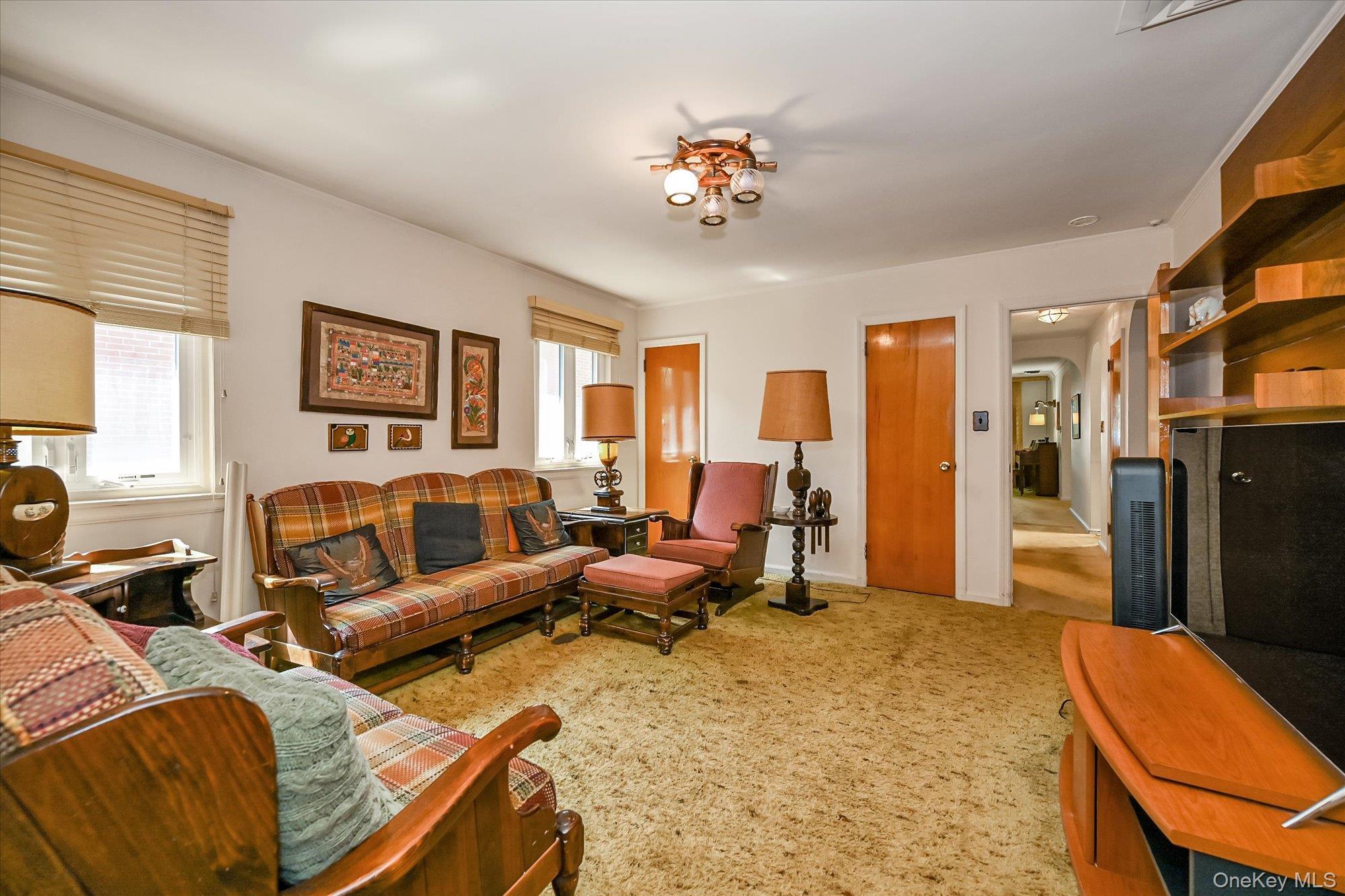 Single Family 57th Queens, NY 11364, MLS-900259-12