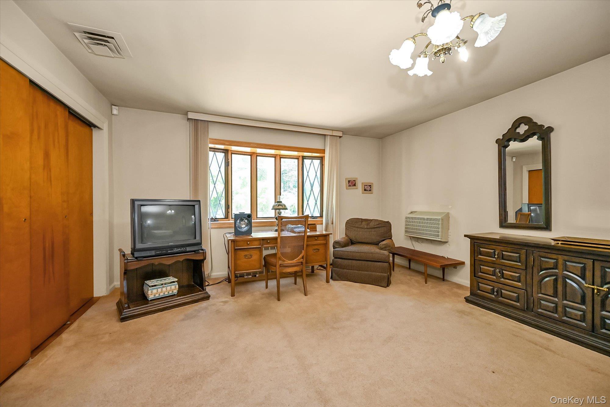 Single Family 57th Queens, NY 11364, MLS-900259-15