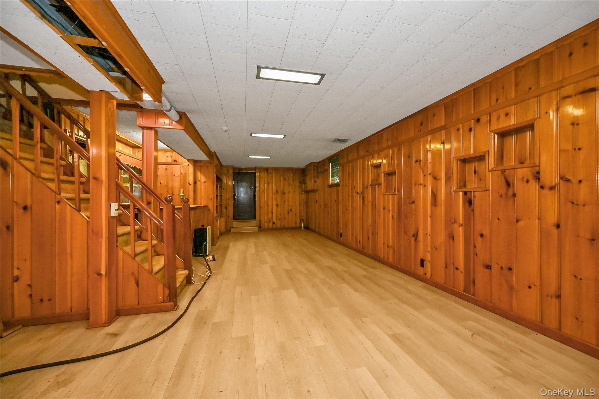 Single Family 57th Queens, NY 11364, MLS-900259-17