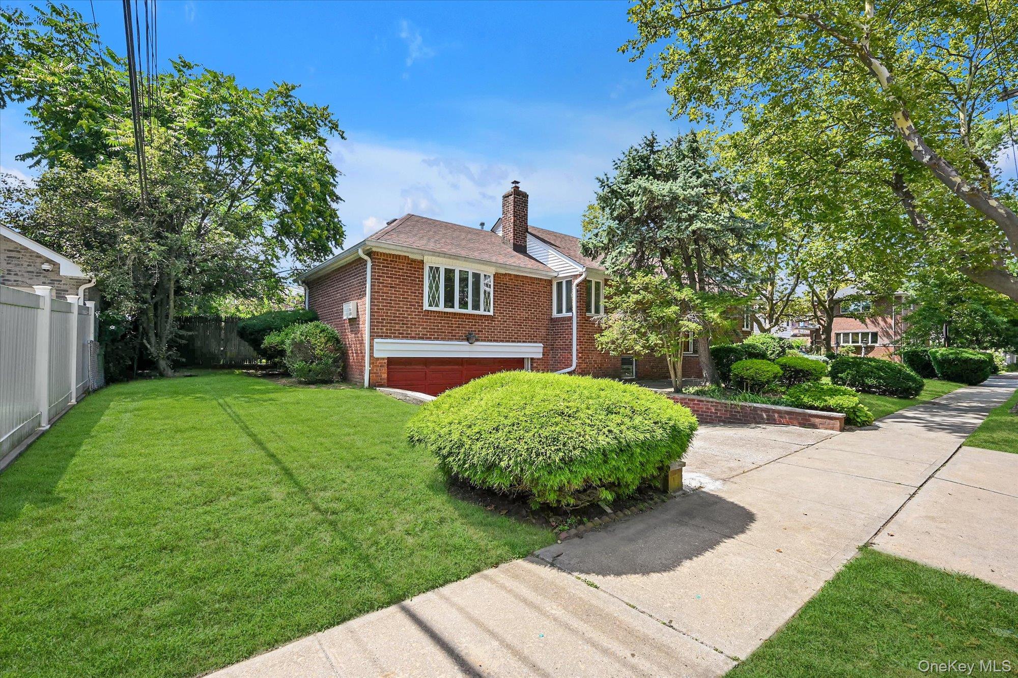 Single Family 57th Queens, NY 11364, MLS-900259-18