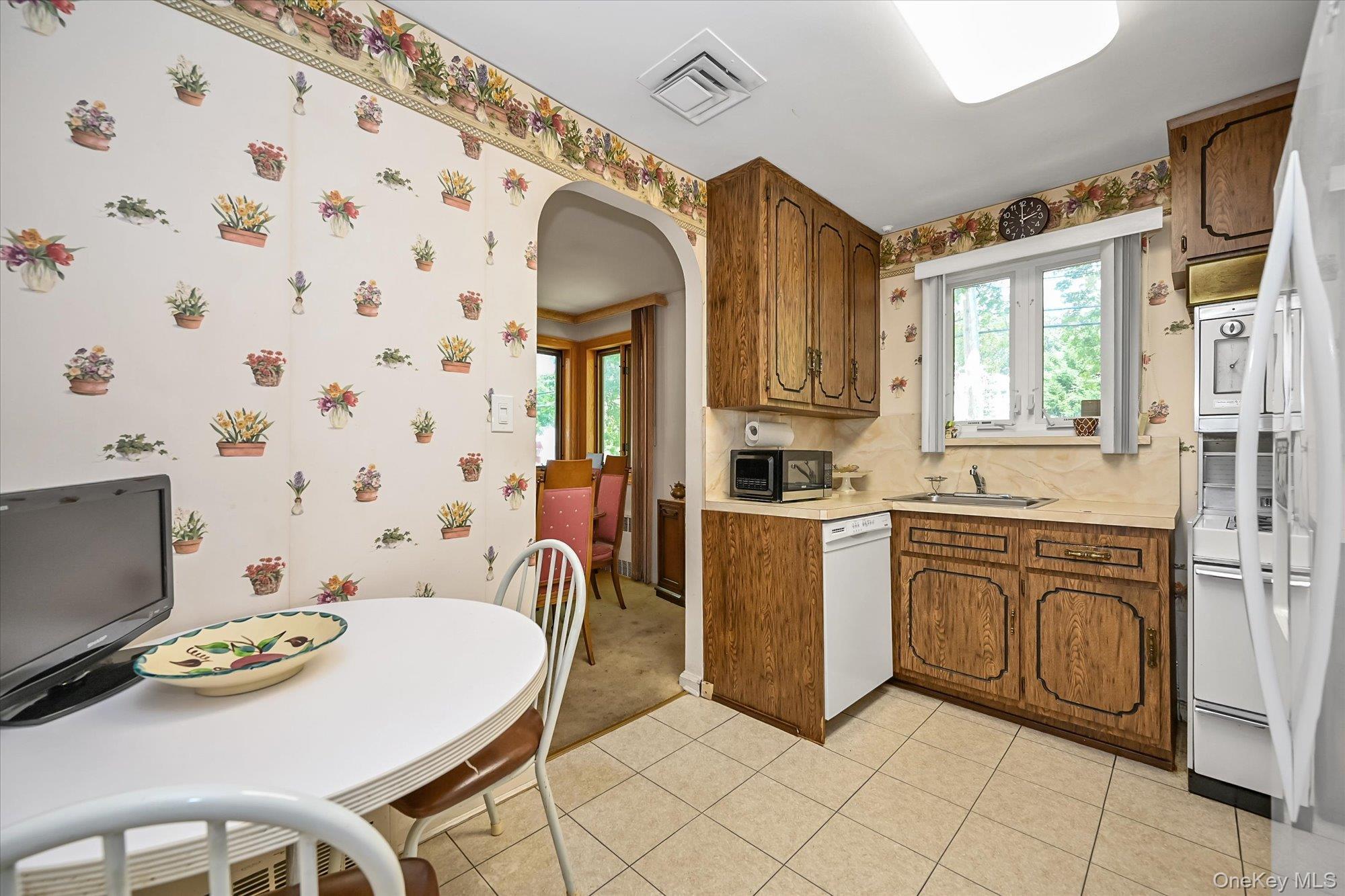 Single Family 57th Queens, NY 11364, MLS-900259-7