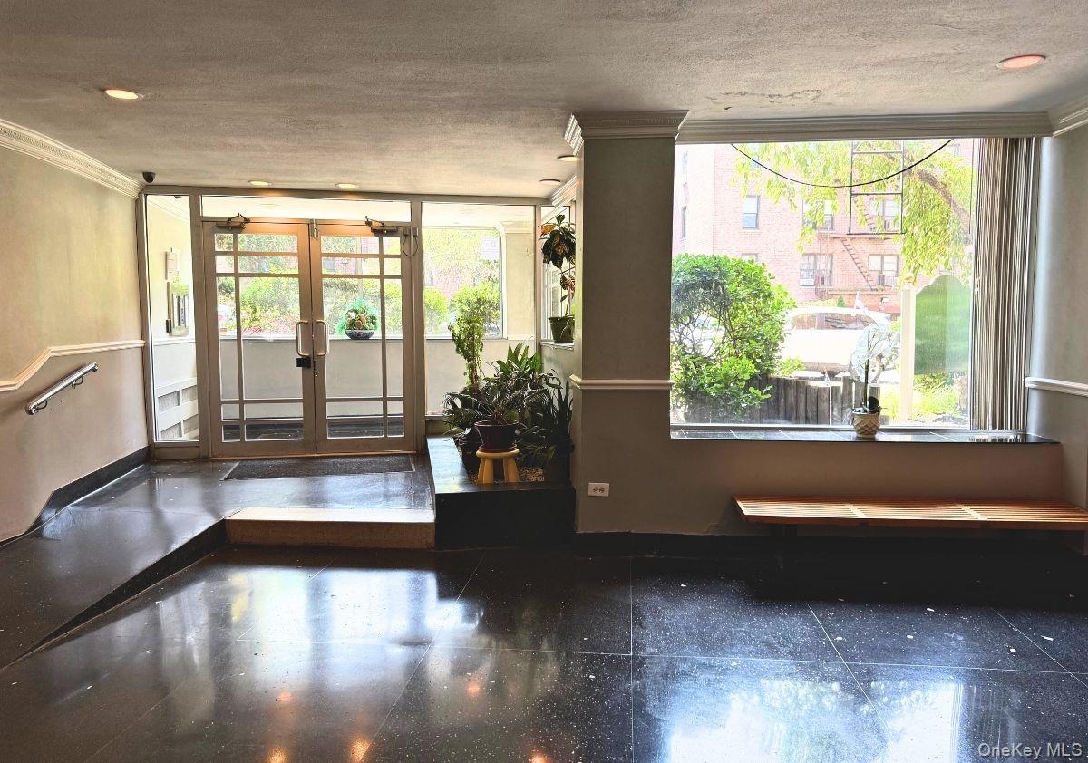 Coop Austin  Queens, NY 11374, MLS-900338-4