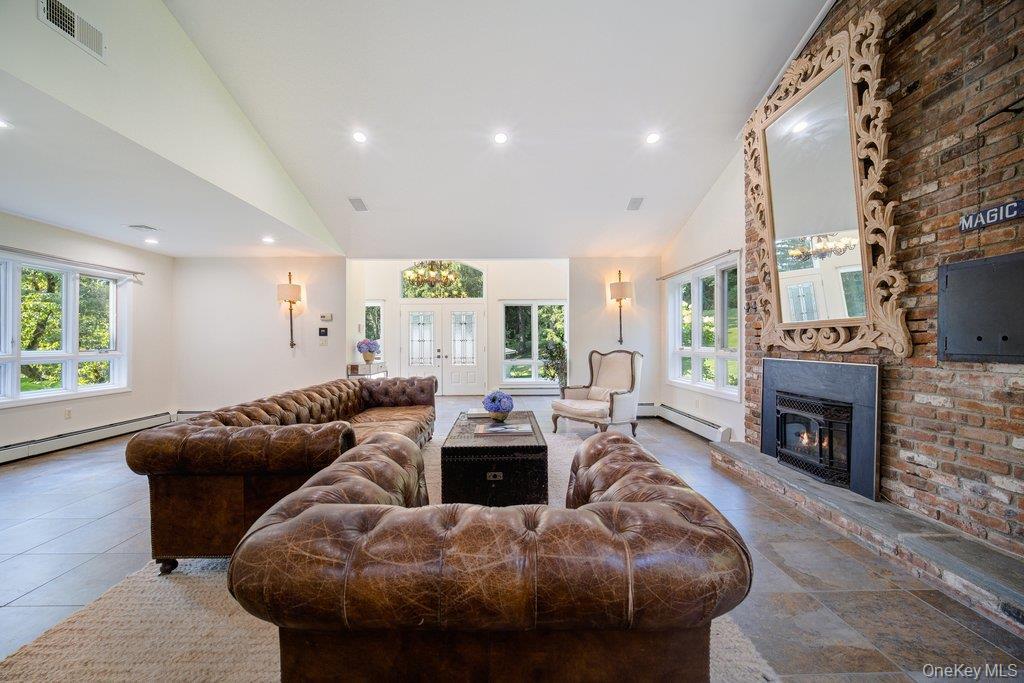 Single Family Mineral Springs  Orange County, NY 10930, MLS-900348-11