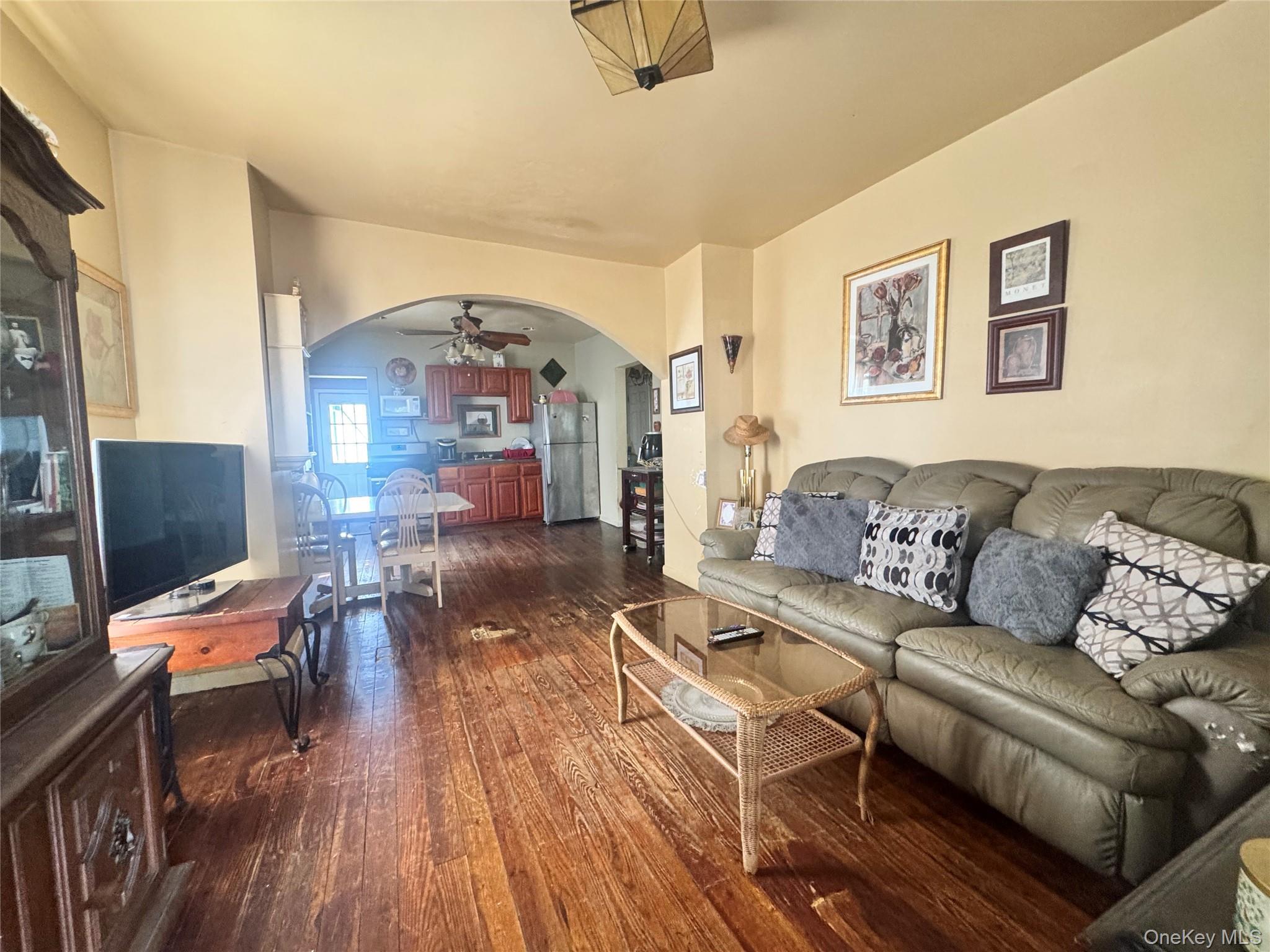 Single Family Colin  Westchester County, NY 10701, MLS-900356-3