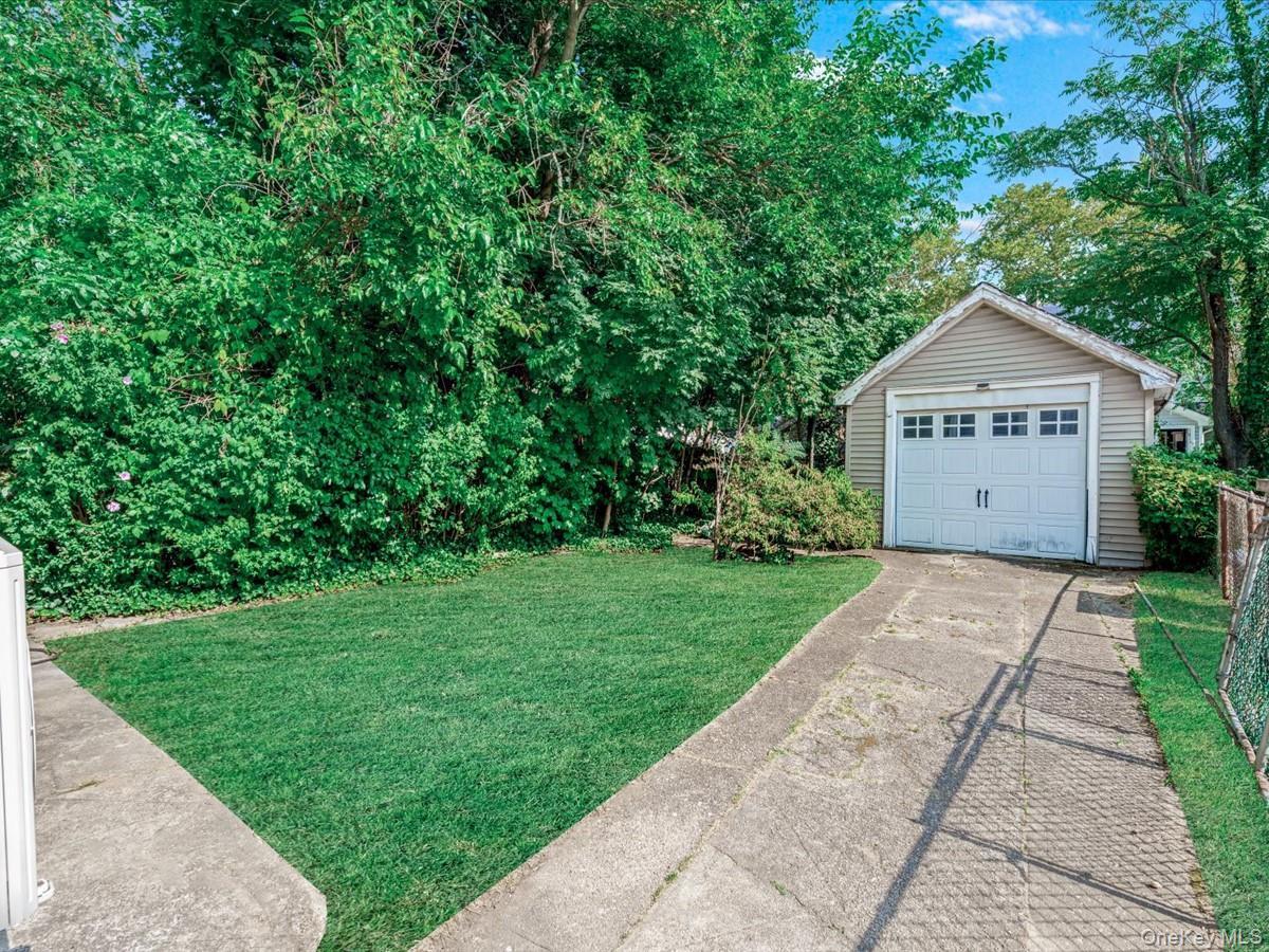 Single Family 114th  Queens, NY 11412, MLS-900360-19