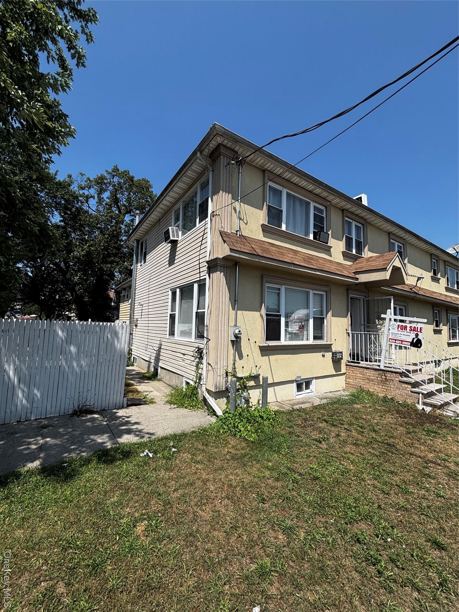 Single Family 224  Queens, NY 11413, MLS-900364-2