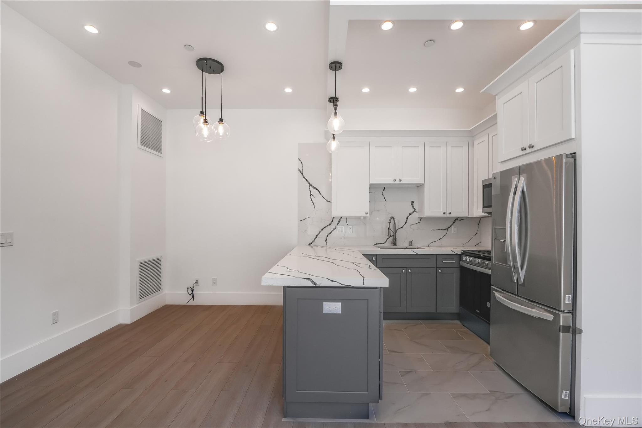 Single Family Tilden  Bronx, NY 10469, MLS-900379-5