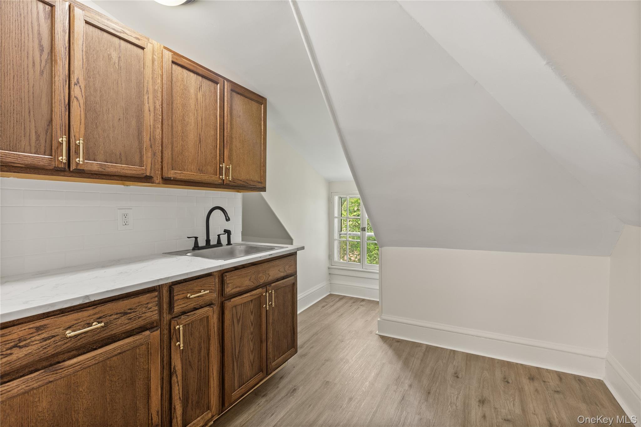 Single Family Ocean  Suffolk County, NY 11706, MLS-900410-26