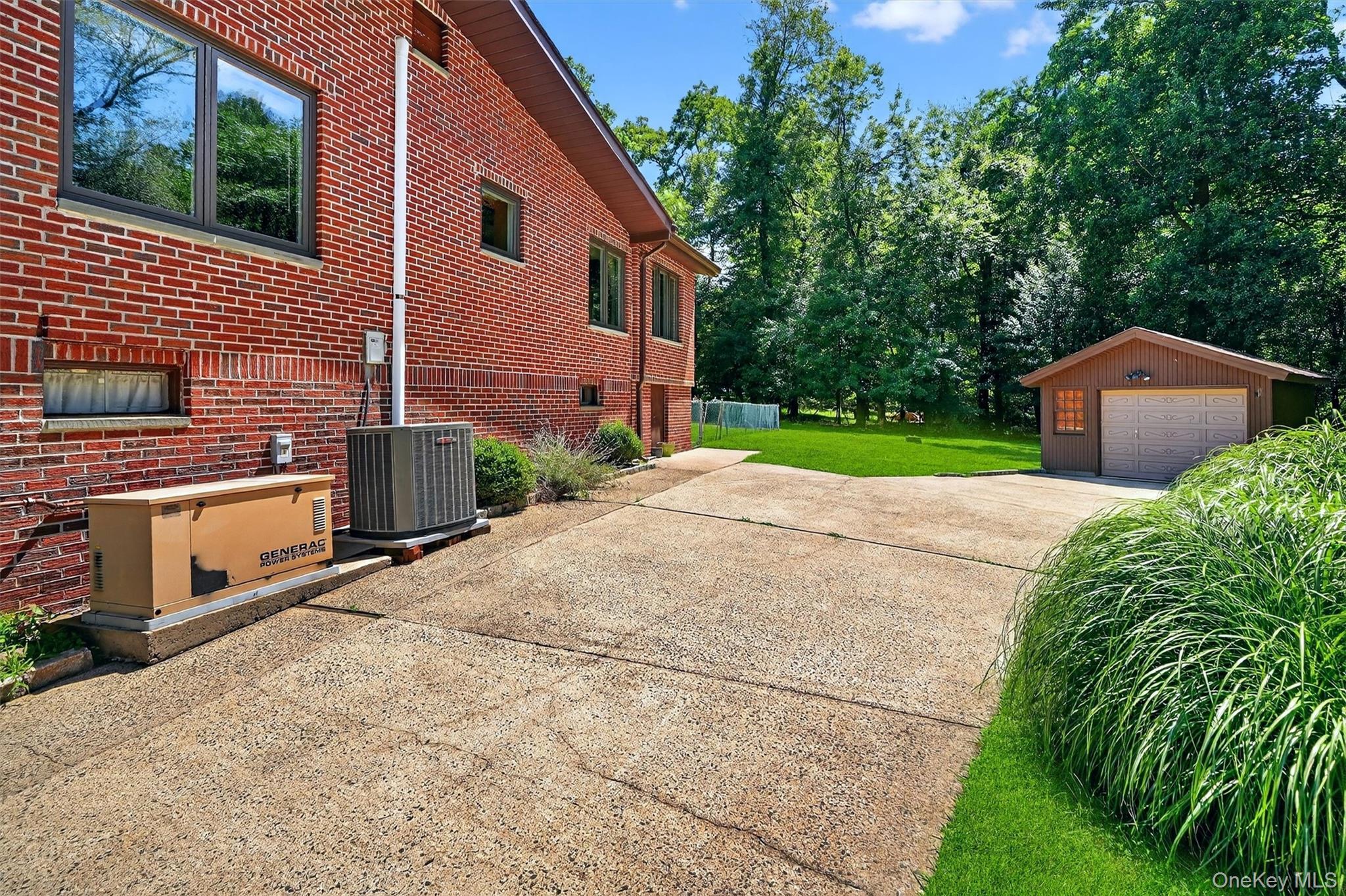 Single Family Wesley  Rockland County, NY 10920, MLS-900422-40