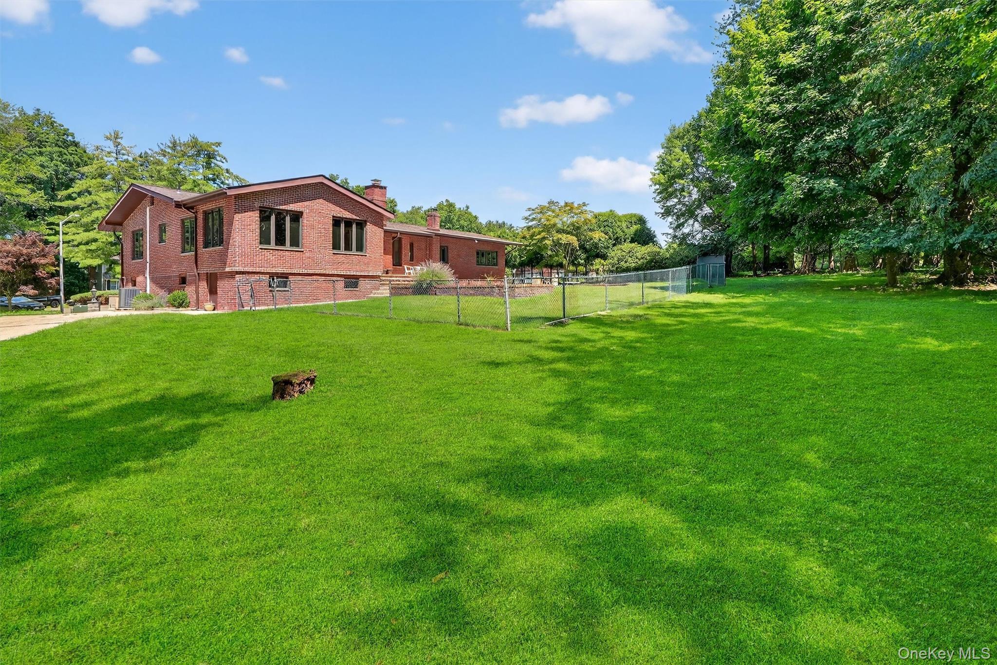 Single Family Wesley  Rockland County, NY 10920, MLS-900422-43