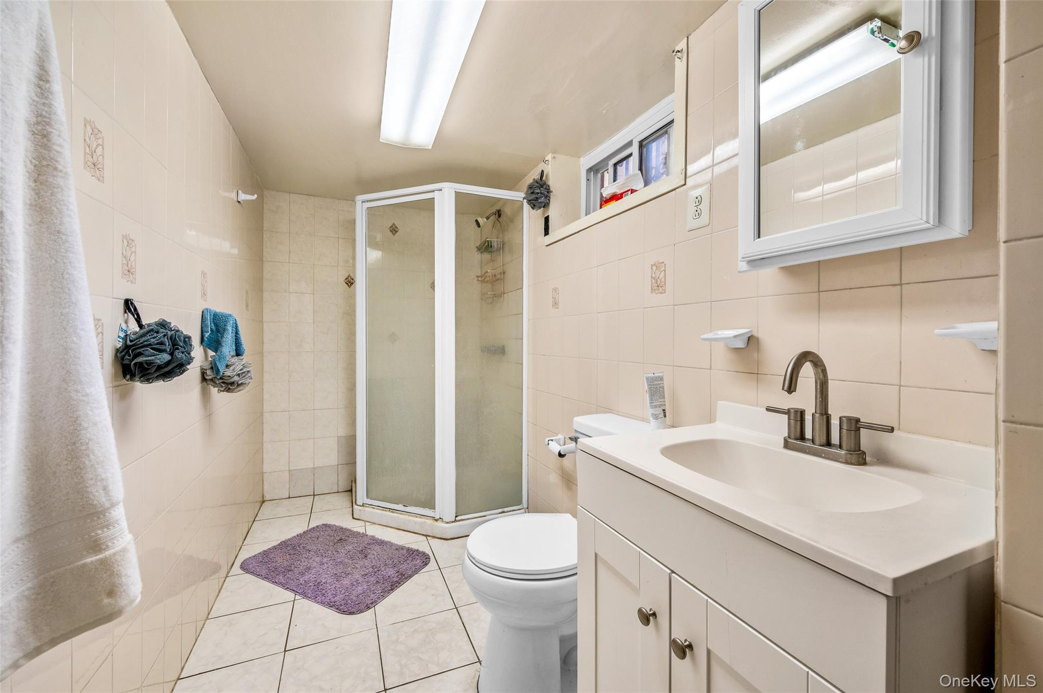 Single Family 231st  Queens, NY 11413, MLS-900454-15