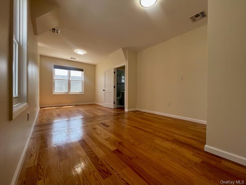 Apartment Snyder Avenue  Brooklyn, NY 11203, MLS-900464-8