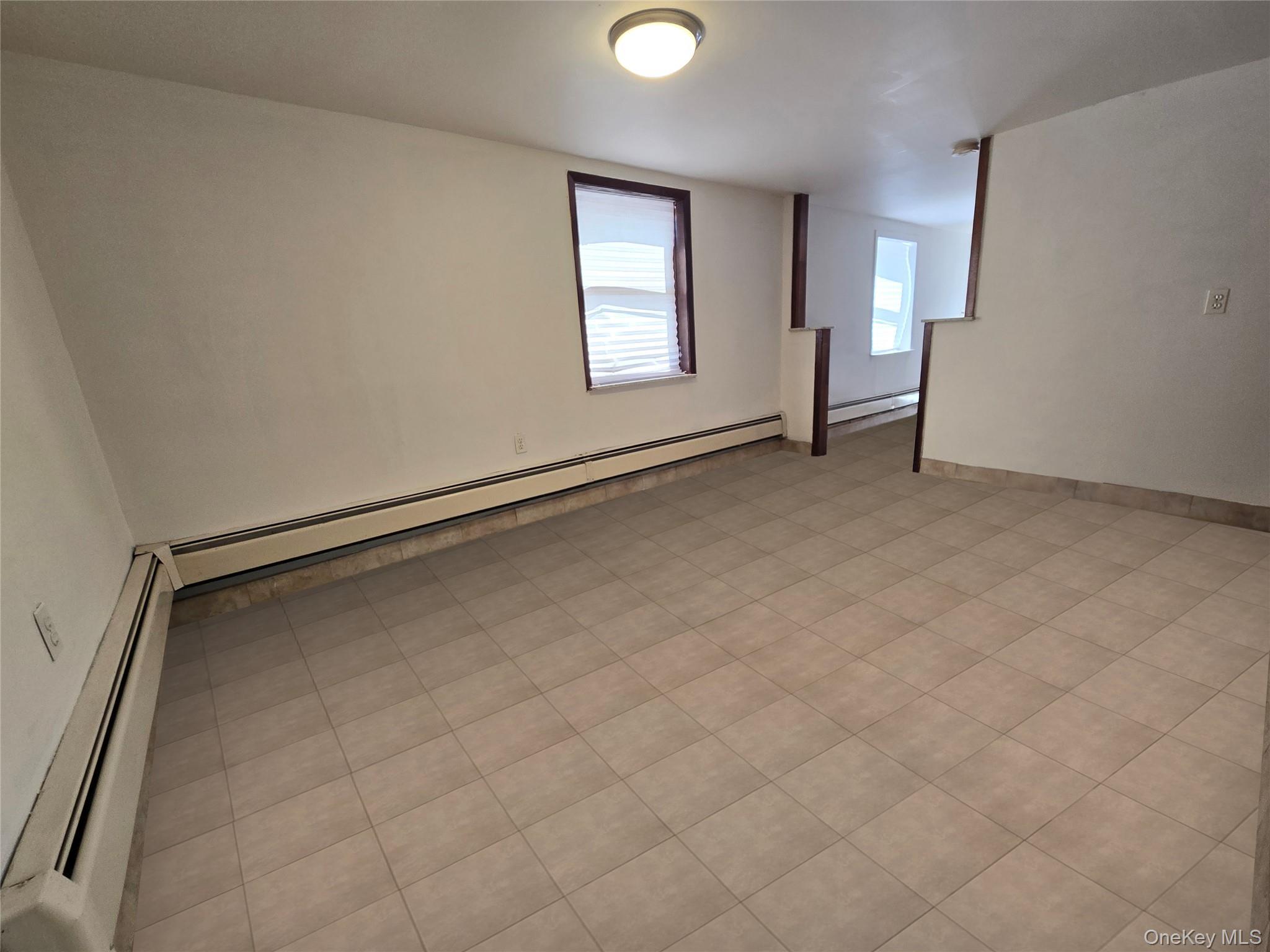 Single Family Vincent  Bronx, NY 10465, MLS-900465-9