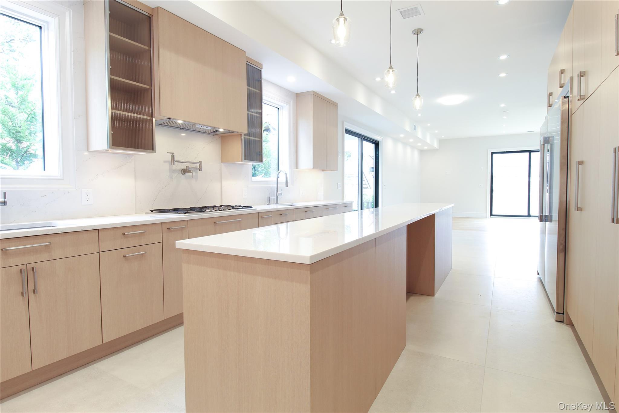 Single Family Sealy Nassau County, NY 11559, MLS-900482-11