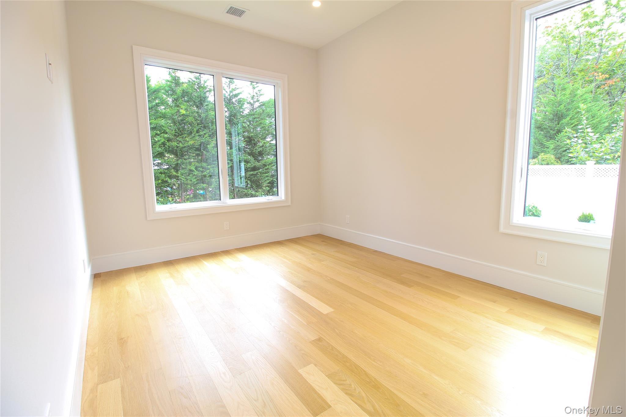 Single Family Sealy Nassau County, NY 11559, MLS-900482-16