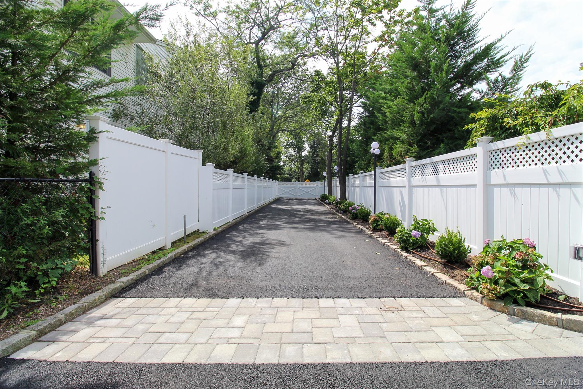 Single Family Sealy Nassau County, NY 11559, MLS-900482-38