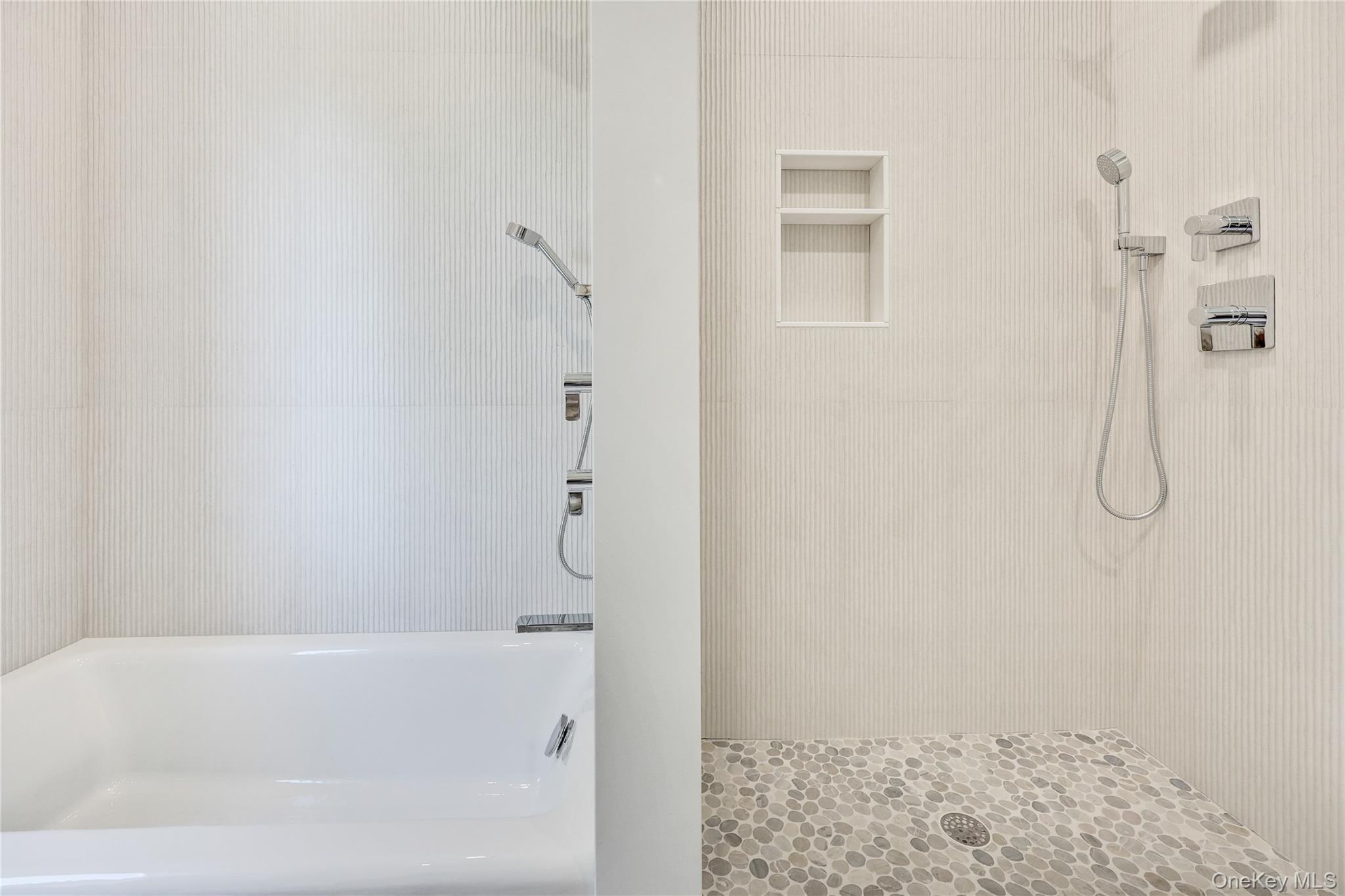 Single Family Sealy Nassau County, NY 11559, MLS-900482-47