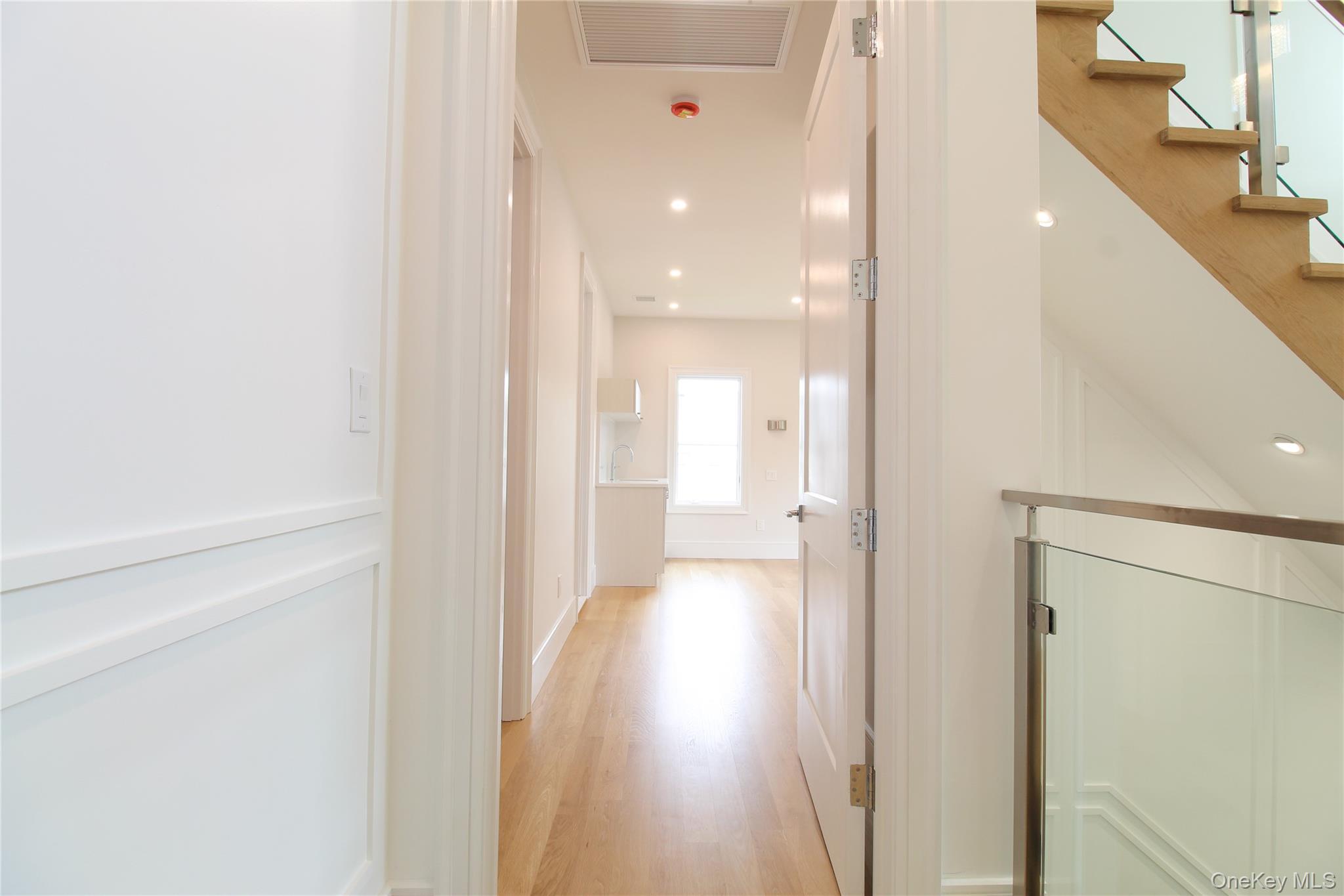 Single Family Sealy Nassau County, NY 11559, MLS-900482-9