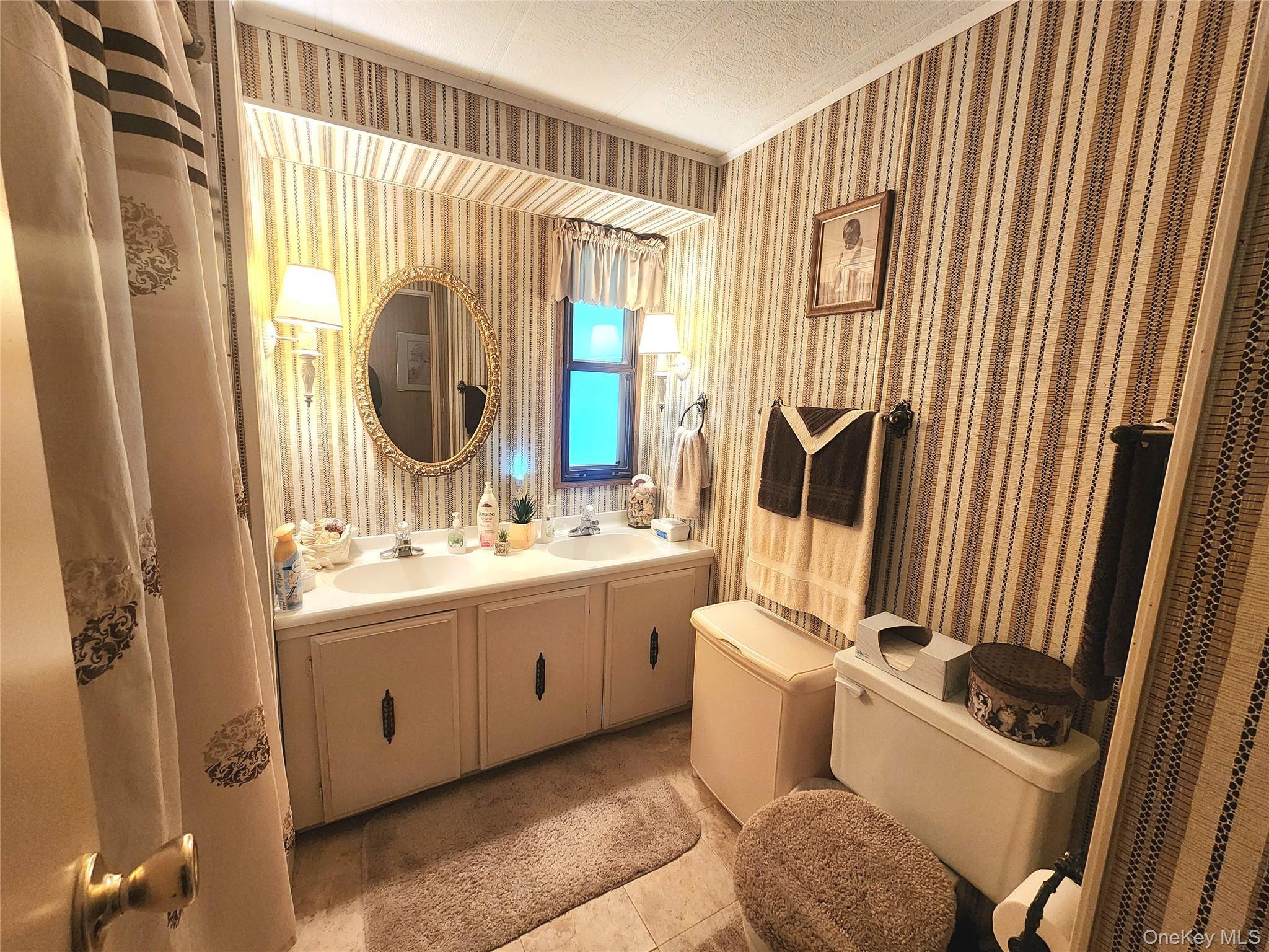 Single Family Riverleigh  Suffolk County, NY 11901, MLS-900503-5