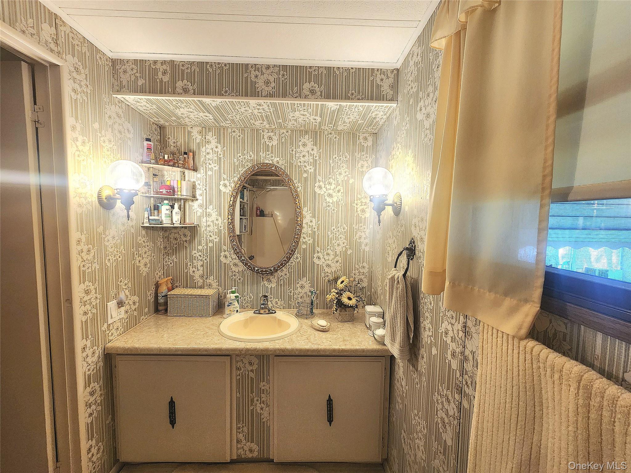 Single Family Riverleigh  Suffolk County, NY 11901, MLS-900503-7