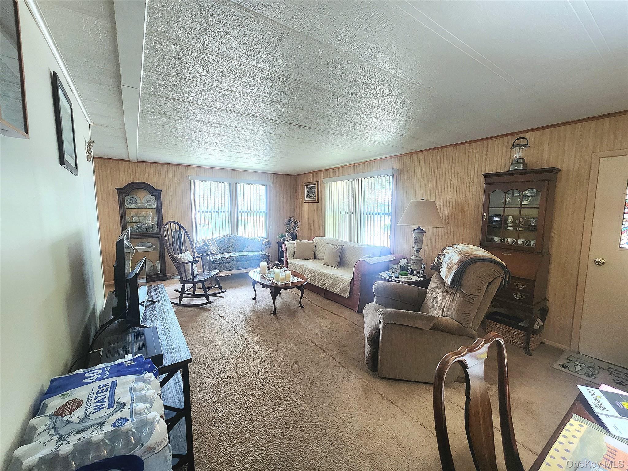 Single Family Riverleigh  Suffolk County, NY 11901, MLS-900503-9