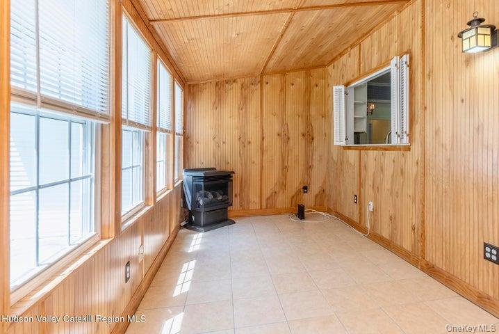 Single Family Fairview Ulster County, NY 12443, MLS-900507-19