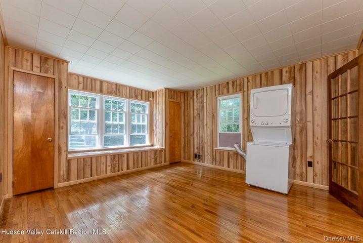 Single Family Fairview Ulster County, NY 12443, MLS-900507-23