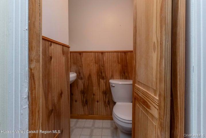 Single Family Fairview Ulster County, NY 12443, MLS-900507-31