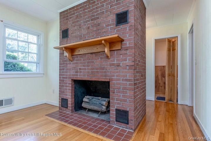 Single Family Fairview Ulster County, NY 12443, MLS-900507-5