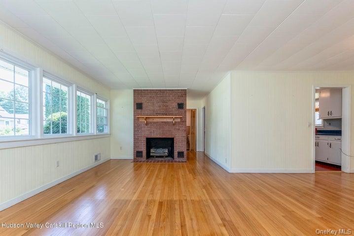 Single Family Fairview Ulster County, NY 12443, MLS-900507-8