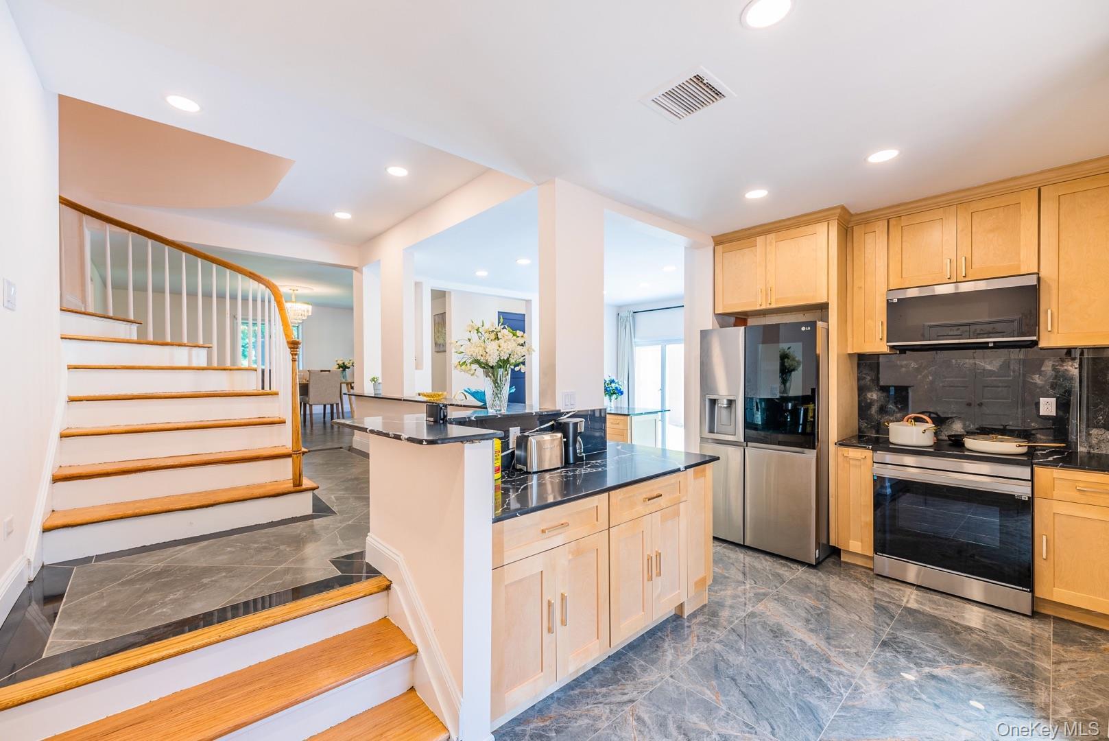 Single Family S Centre Island Nassau County, NY 11771, MLS-900515-15