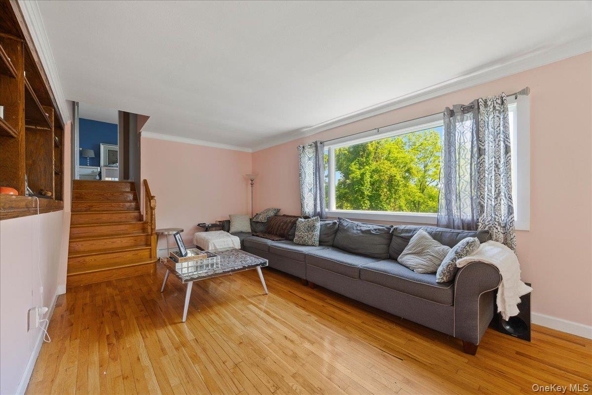 Single Family Main Westchester County, NY 10535, MLS-900523-24