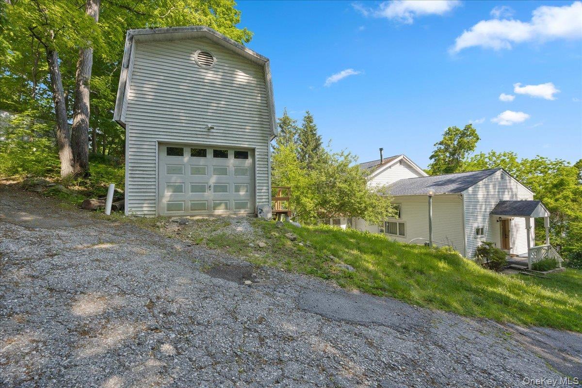 Single Family Main Westchester County, NY 10535, MLS-900523-40