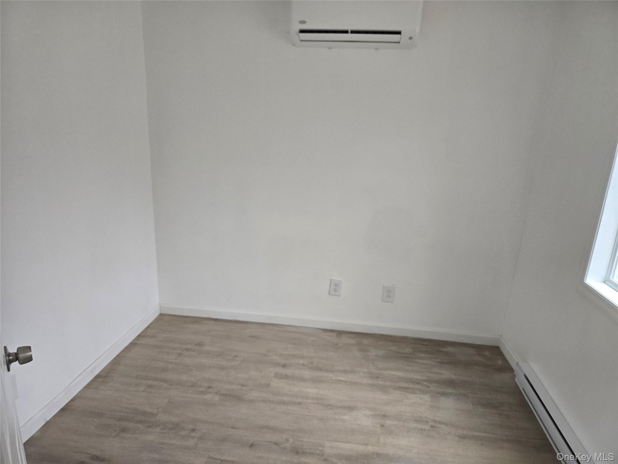 Single Family Skunk Hollow Sullivan County, NY 12779, MLS-900538-17