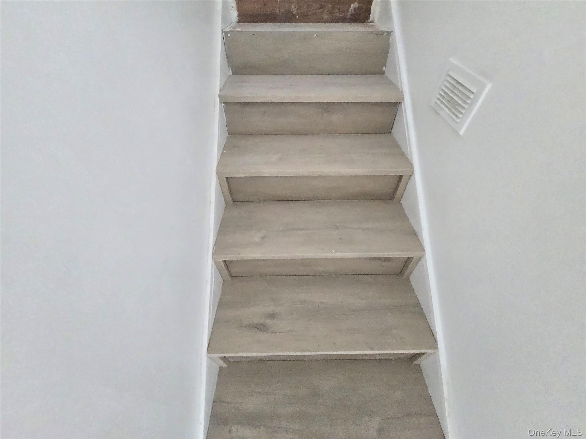 Single Family Skunk Hollow Sullivan County, NY 12779, MLS-900538-24