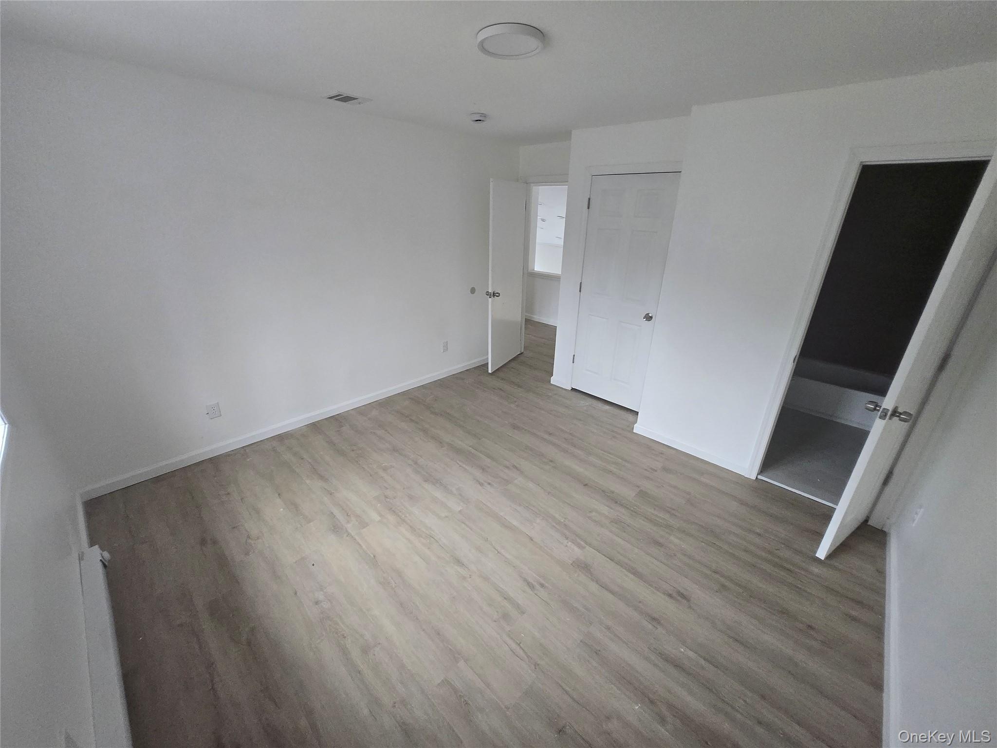 Single Family Skunk Hollow Sullivan County, NY 12779, MLS-900538-26