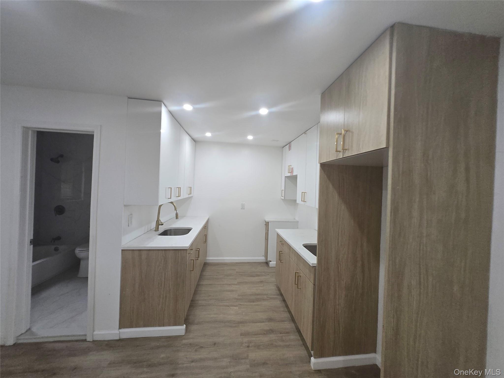 Single Family Skunk Hollow Sullivan County, NY 12779, MLS-900538-6