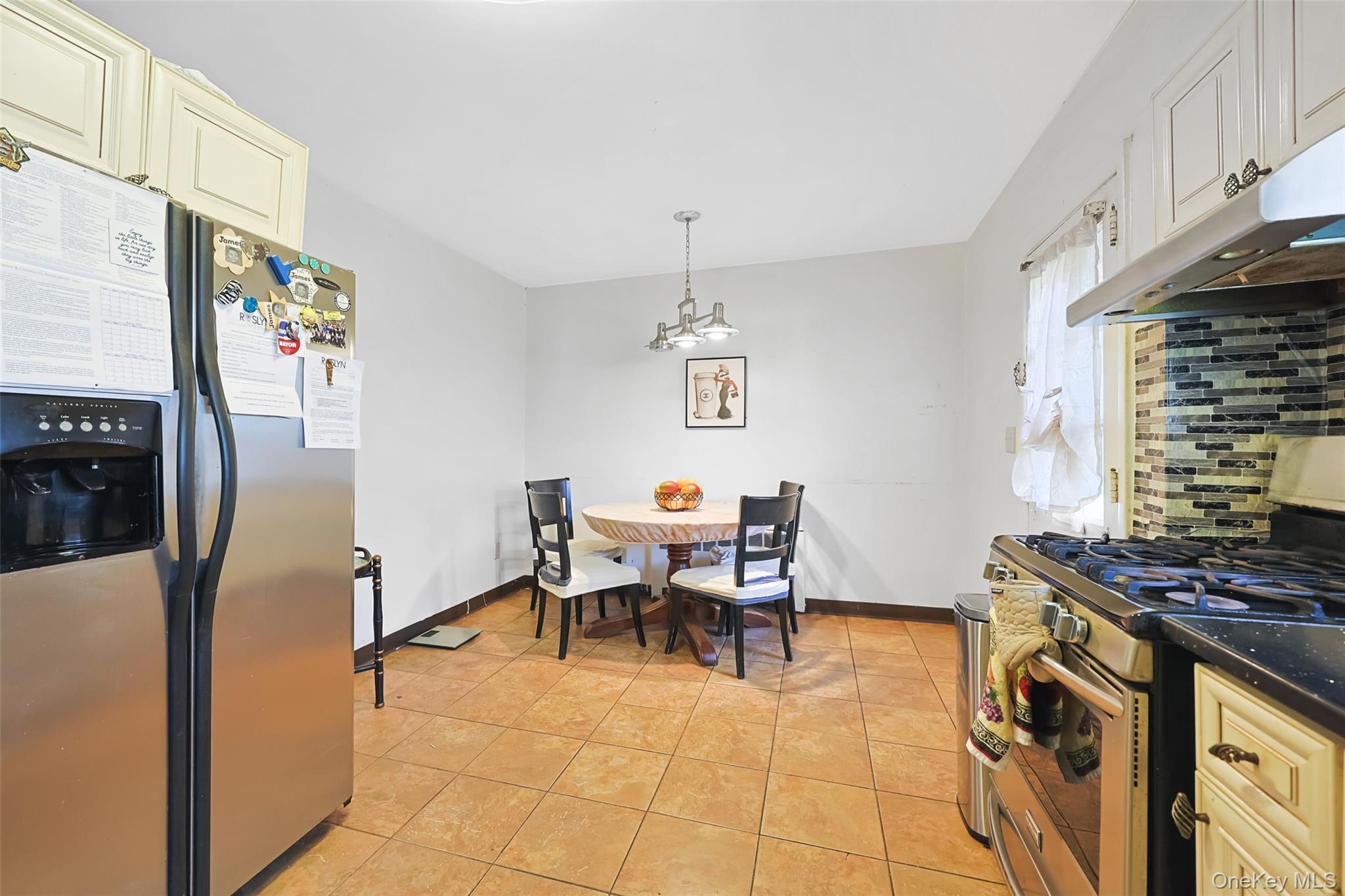 Single Family Middle Neck Nassau County, NY 11576, MLS-900548-13