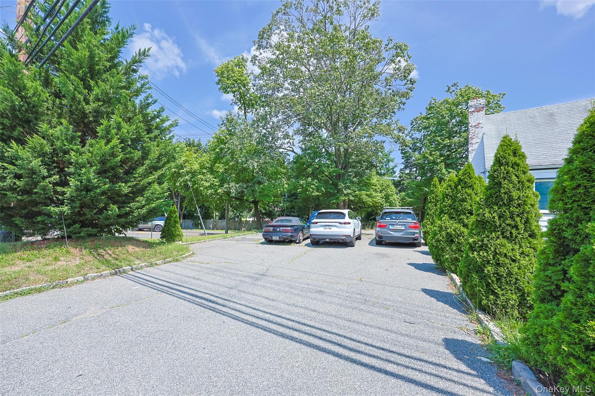 Single Family Middle Neck Nassau County, NY 11576, MLS-900548-34