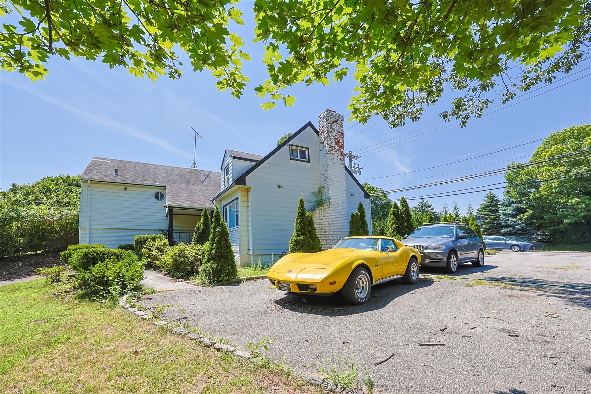 Single Family Middle Neck Nassau County, NY 11576, MLS-900548-4