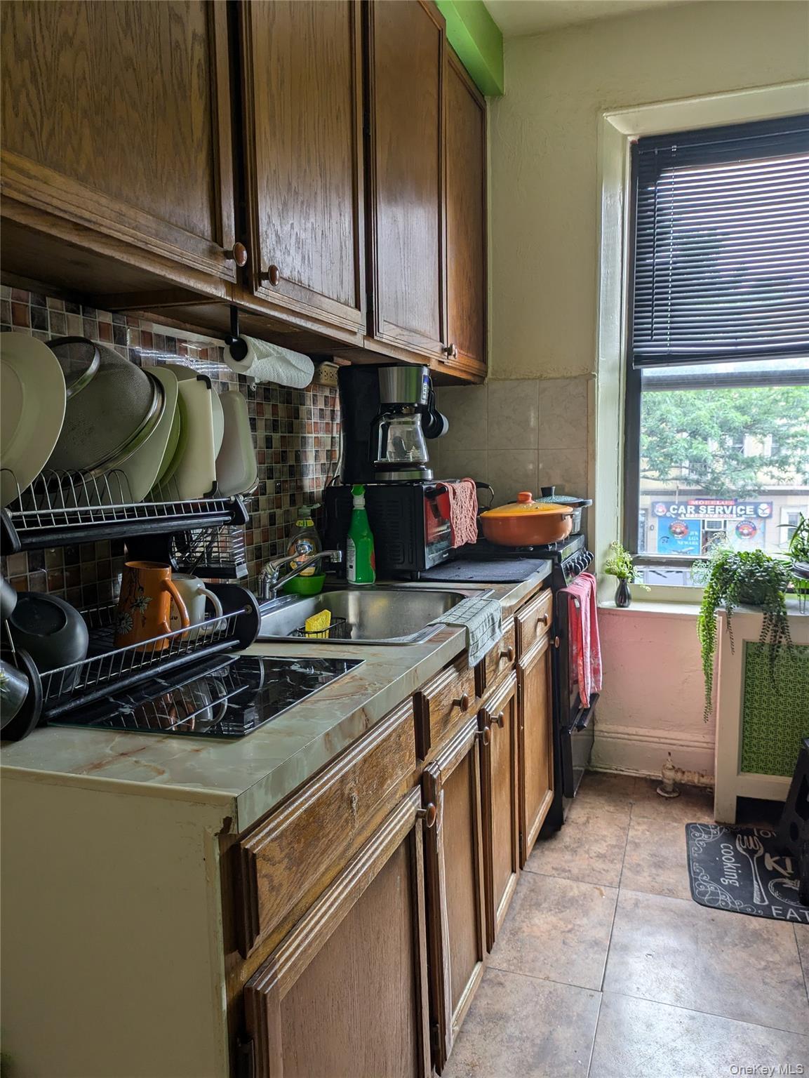 Single Family Highlawn Brooklyn, NY 11223, MLS-900571-10