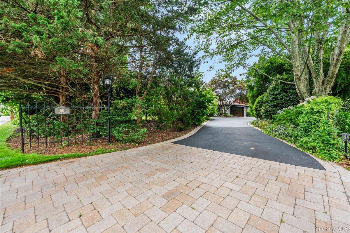 Single Family Cedar Lane Suffolk County, NY 11702, MLS-900582-27