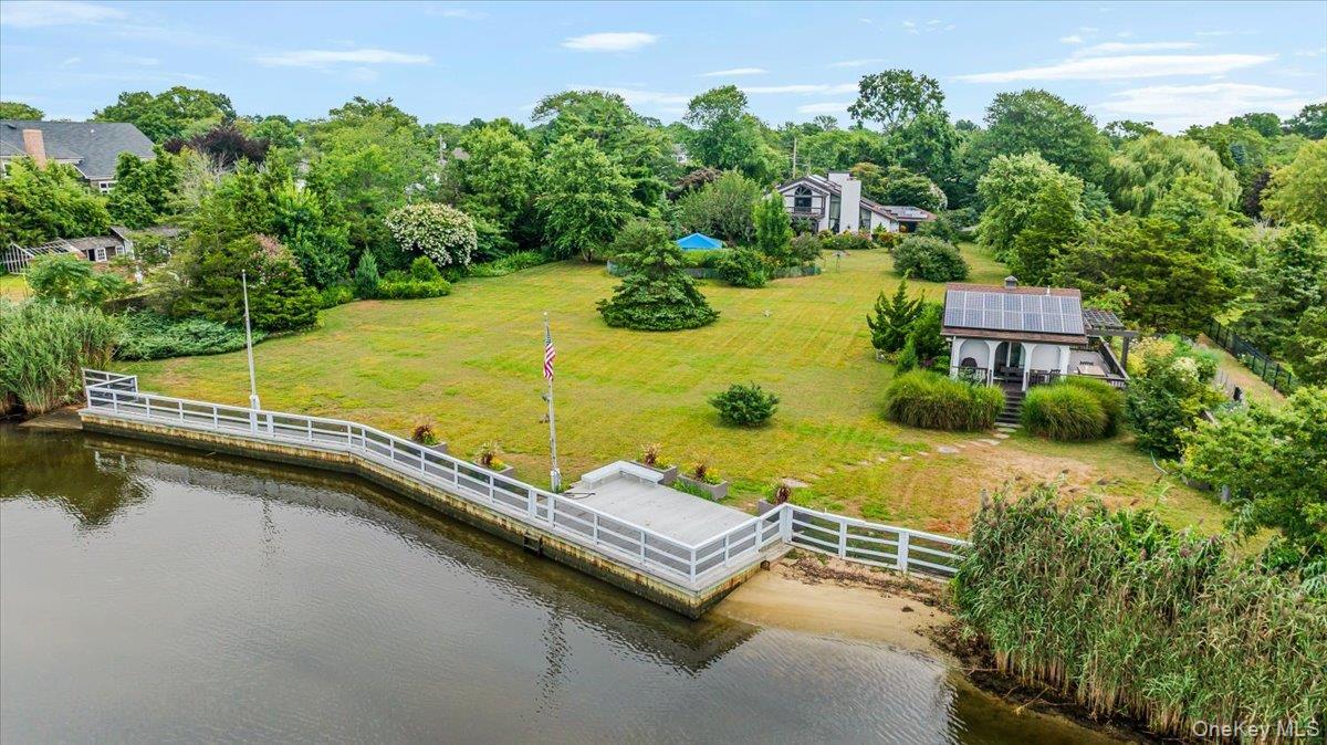 Single Family Cedar Lane Suffolk County, NY 11702, MLS-900582-33