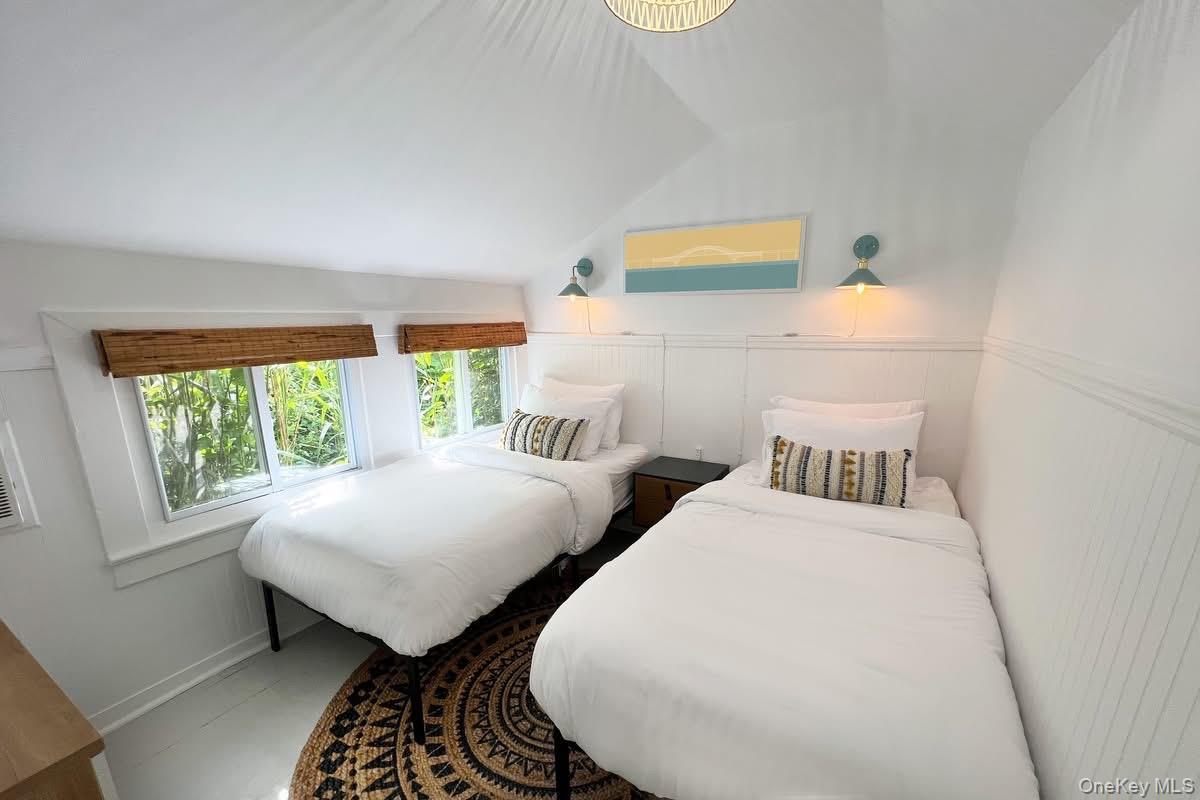 Single Family Seneca  Suffolk County, NY 11770, MLS-900601-16