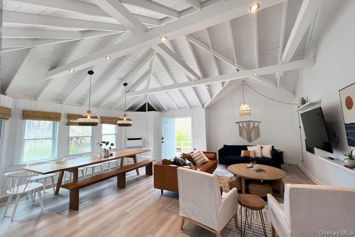 Single Family Seneca  Suffolk County, NY 11770, MLS-900601-2