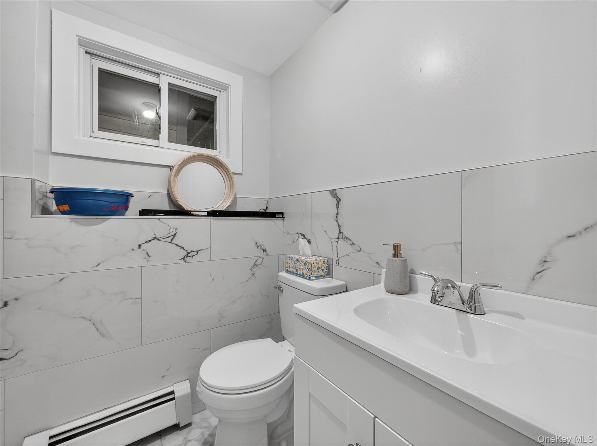 Single Family Eleanor Rockland County, NY 10952, MLS-900618-16