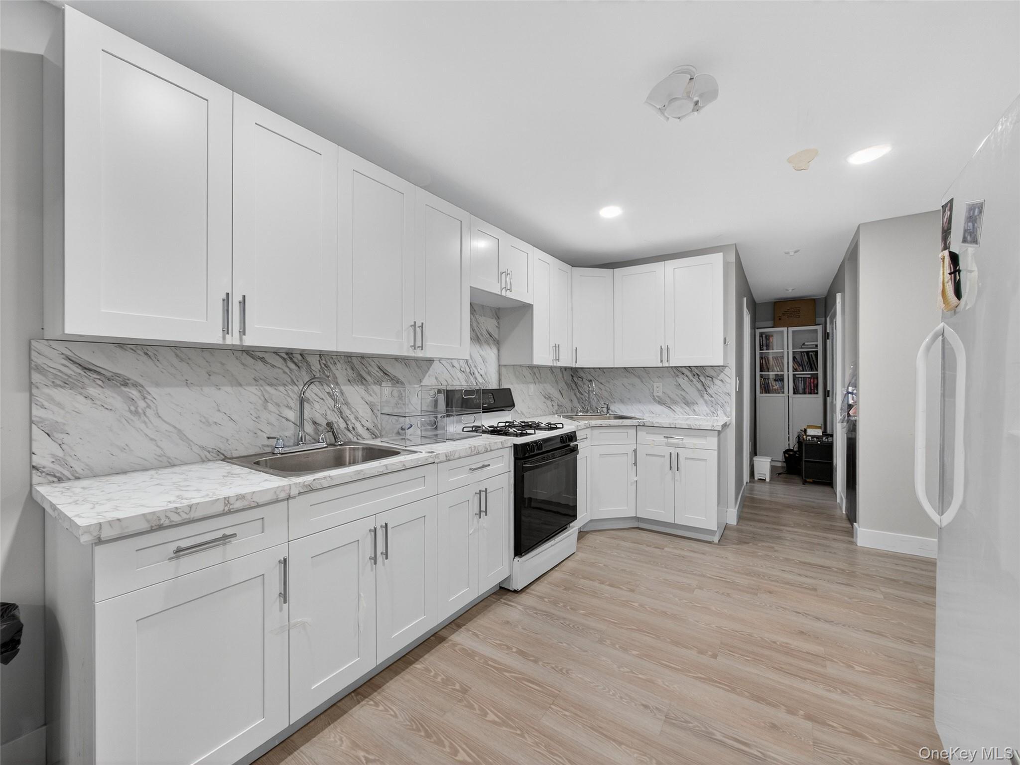 Single Family Eleanor Rockland County, NY 10952, MLS-900618-27